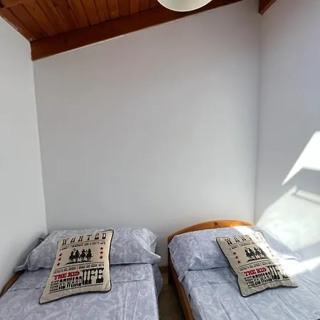 Casal De Pedra * Santa Irene