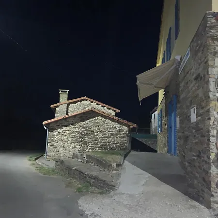 Casal De Pedra Santa Irene