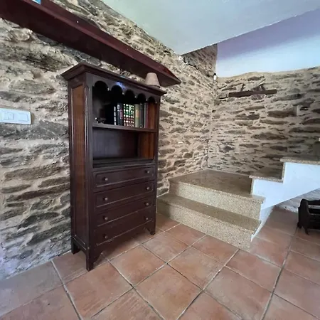 Casal De Pedra Santa Irene